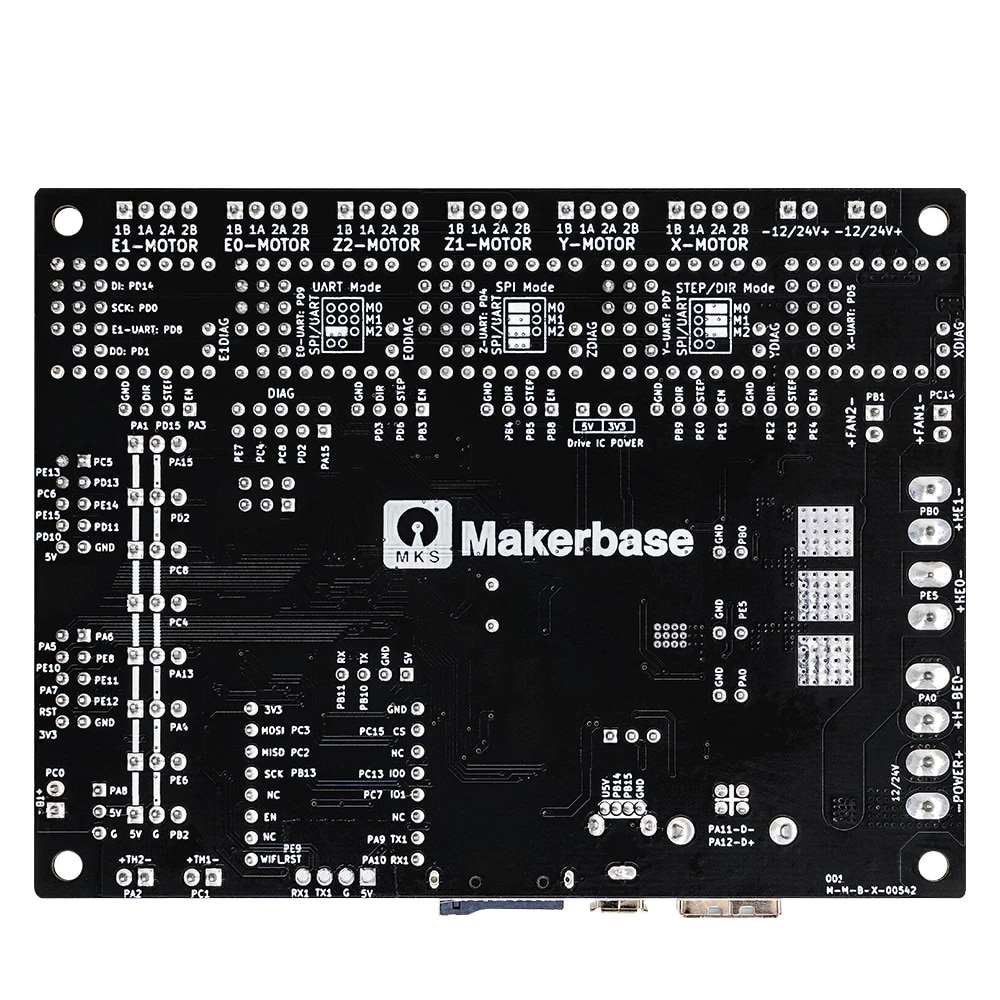 New Makerbase MKS Robin Nano V3.1 Motherboard for 3D Printer - Angle & Perspective